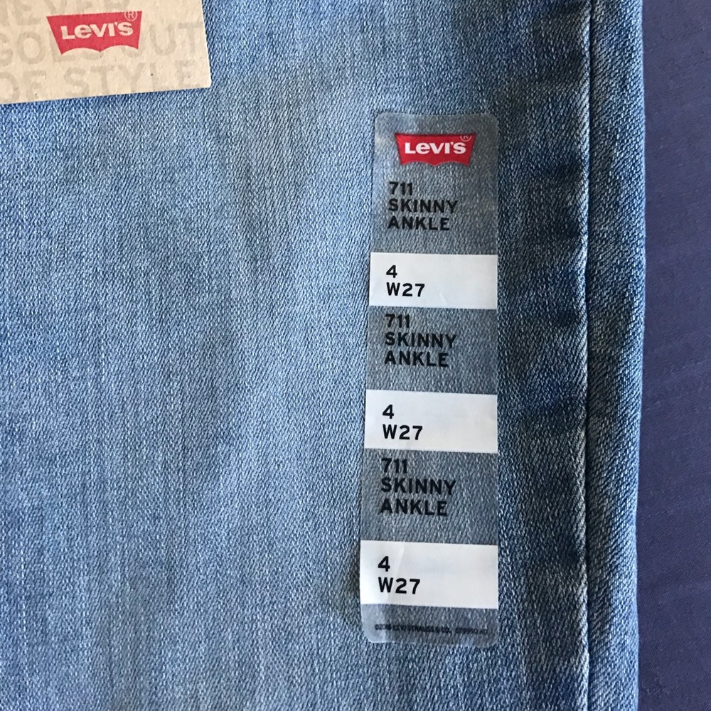 Levi’s Skinny Jeans - Picture 5 of 5